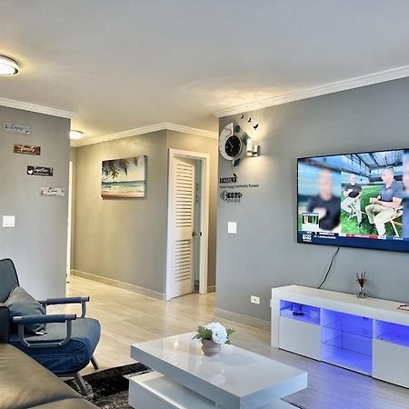 Waikiki Condo 2 Bedrooms 2 Bathrooms With 1 Free Parking Space Хонолулу Екстериор снимка