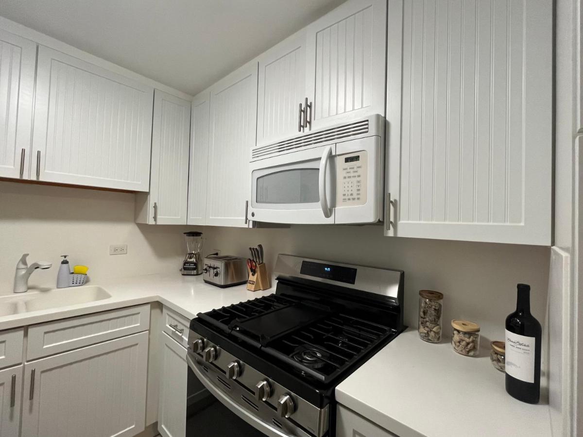 Waikiki Condo 2 Bedrooms 2 Bathrooms With 1 Free Parking Space Хонолулу Екстериор снимка